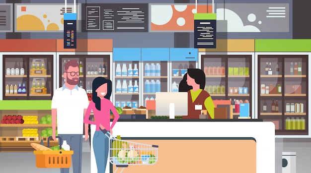 caixa de mulher de varejo no supermercado de check-out
