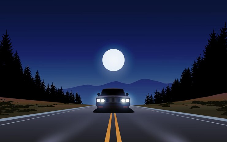 Vetor carro dirigindo na estrada da floresta sob a lua cheia