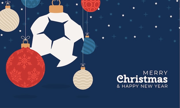 Cartão de felicitações de natal de futebol. feliz natal e feliz ano novo plana cartoon banner de esportes. bola de futebol como uma bola de natal no fundo. ilustração vetorial.