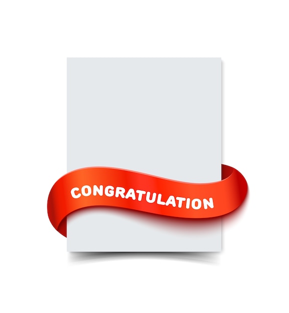 Cartão de felicitações de papel com fita vermelha ondulada para presente e inscrição parabéns isolado