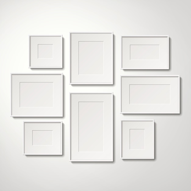 Coleção de molduras brancas penduradas na parede, ilustração 3d estilo realista