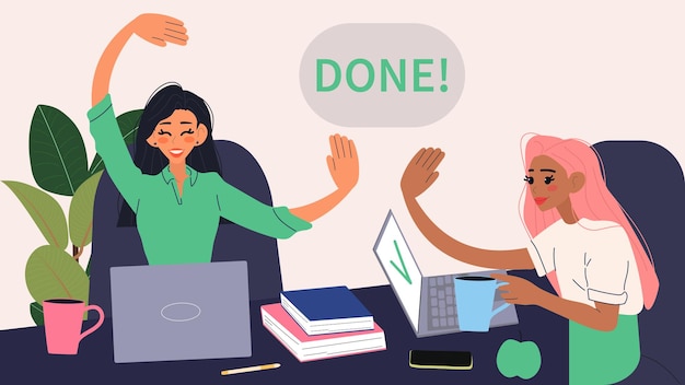 Colegas dão o "high five" depois de terem concluído com sucesso o seu projecto de trabalho Trabalho em equipa Conclusão de cooperação