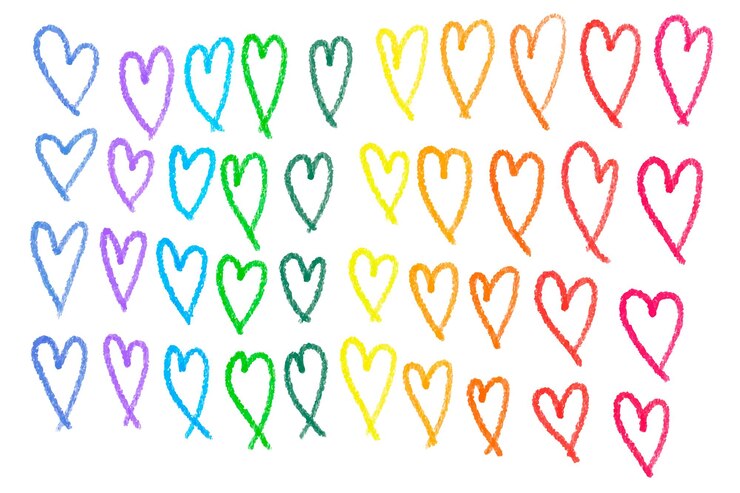 Vetor conjunto de corações desenhados a lápis no estilo doodle