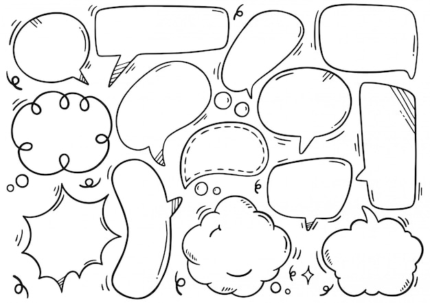 Conjunto de mão desenhada de bolhas do discurso no estilo doodle