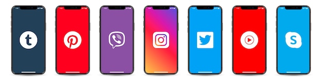 Conjunto de smartphone com logotipos de redes sociais