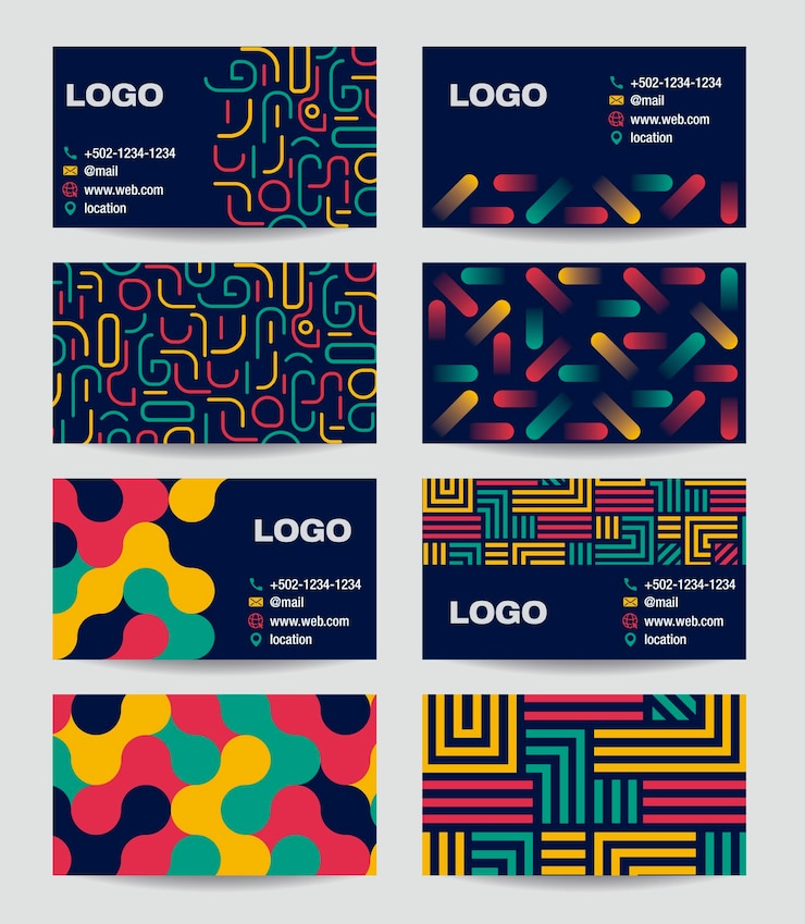 Vetor conjunto de tarjetas de apresentação com padrões geométricos coloridos