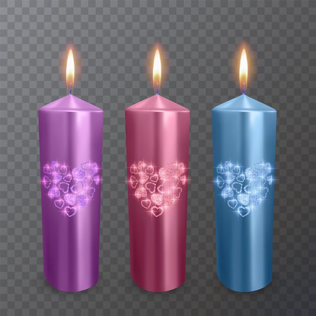 Conjunto de velas realistas nas cores roxa, vermelha e azul com uma camada brilhante de corações