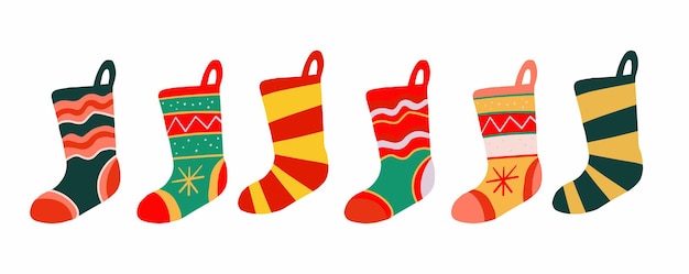 Vetor cores verdes vermelhas de meias de natal. decorações de natal penduradas para presentes.