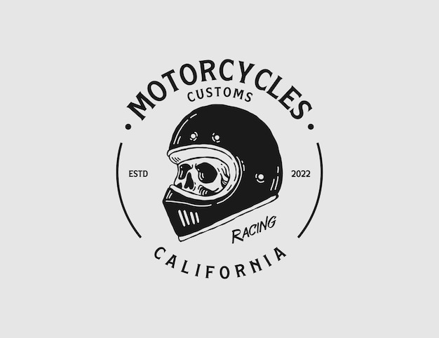 Vetor crânio com logotipo de capacete de motocicleta retrô