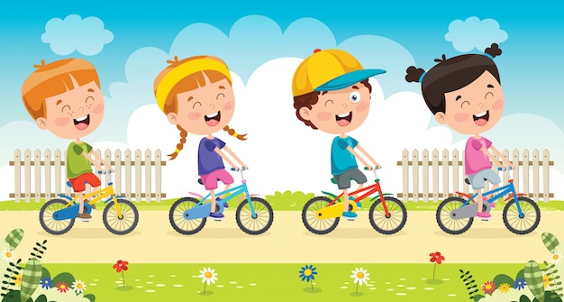 Crianças felizes andando de bicicleta conjunto
