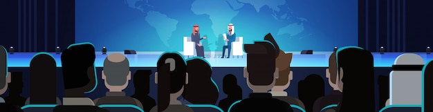 Dois homens de negócios árabes ou políticos na conferência ou debate reunião entrevista falando sobre o mapa do mundo na frente da grande audiência ilustração horizontal