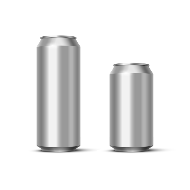 Embalagem de cerveja ou refrigerante de alumínio, latas metálicas em branco realistas.