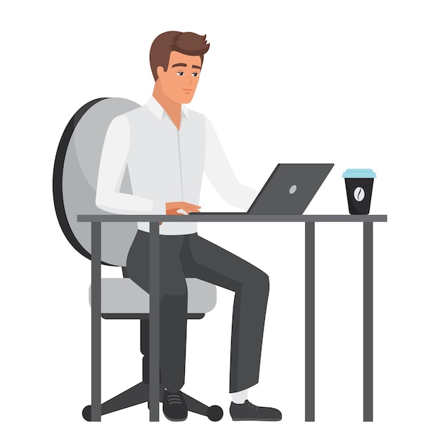 Empregado de escritório à mesa de trabalho