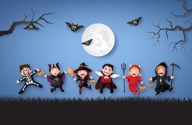 Feliz festa de halloween com as crianças do grupo em trajes de halloween.ilustração de arte de papel