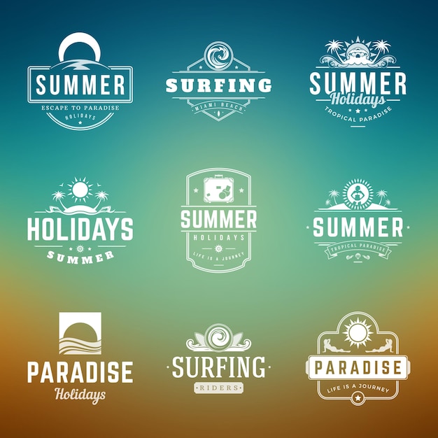 Férias de verão tipografia etiquetas ou emblemas vector design