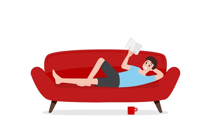 Vetor homem doméstico relaxado deitado no sofá de suspensão confortável e lendo a ilustração plana do livro do vetor. um homem descansando com o vidro da caneca isolado. macho desfrutando de recreação e tempo próprio.