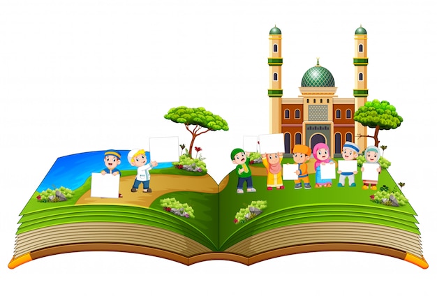 Lindo livro de histórias com as crianças segurando quadros em branco