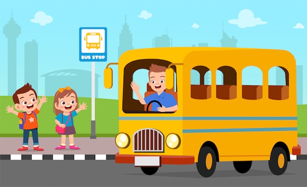 Vetor lindos filhos felizes esperem ônibus escolar com amigos