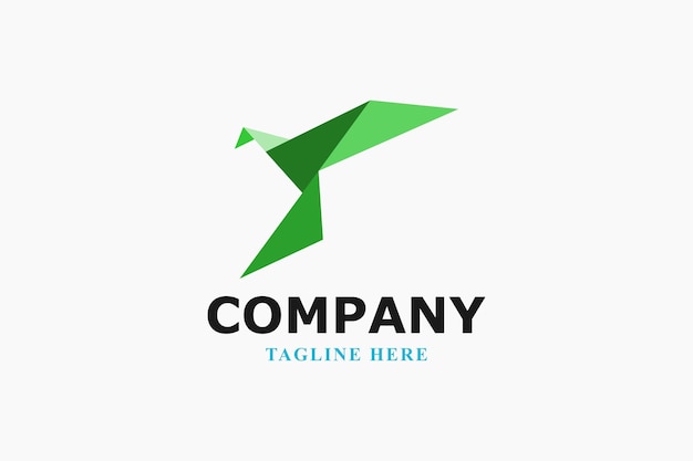 Logotipo moderno de papel origami de águia verde