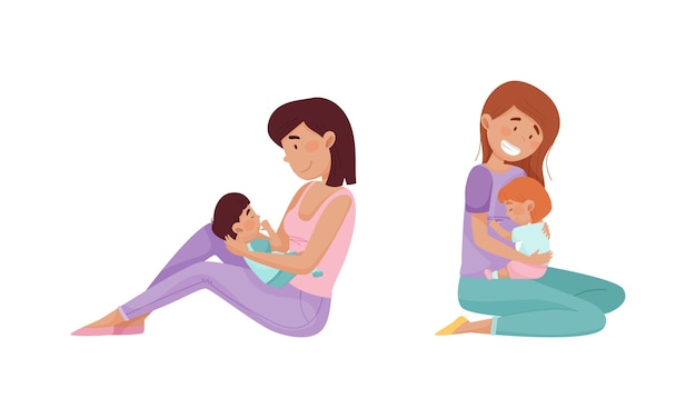 Mães felizes sentadas no chão com seu filho e filha
