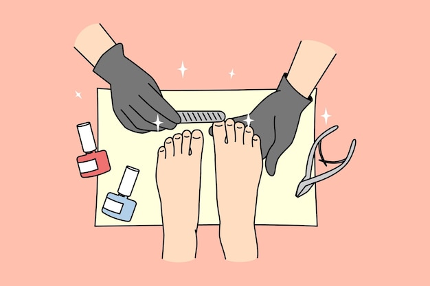 Mulher obter pedicure no salão