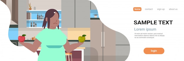 Mulher segurando maçãs menina comendo frutas dieta conceito nutrição saudável cozinha moderna interior