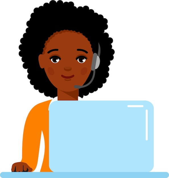 Operadora de linha de apoio feminina com fone de ouvido em sua mesa com computador portátil