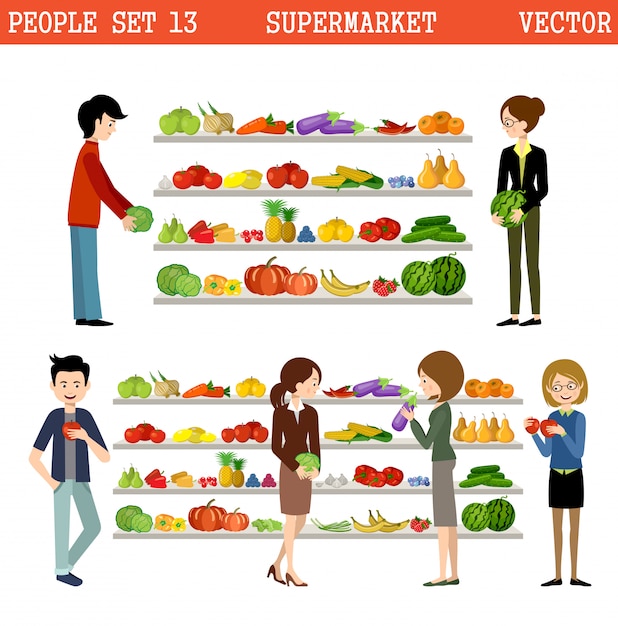Pessoas em um supermercado com compras.