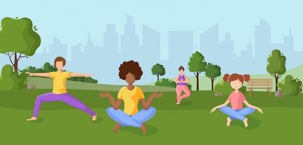 Vetor pessoas - homem, mulher, adulto, criança - fazendo yoga no parque ao ar livre, meninas e cara em posição de ioga fazendo exercício