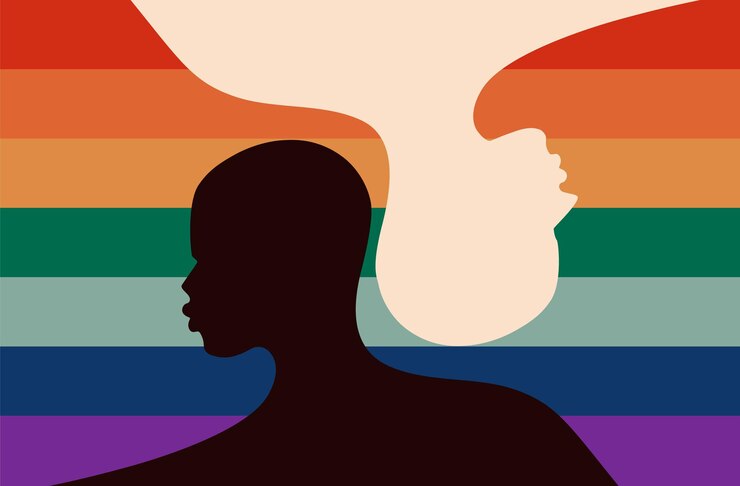 Vetor silhueta de casal inter-racial sobre fundo de bandeira lésbica