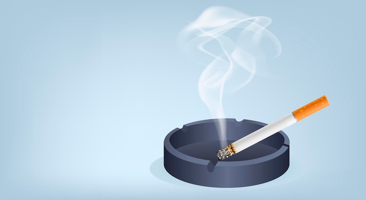 Vetor um cinzeiro cinza com um cigarro fumando com filtro amarelo. copie o espaço. ilustração vetorial