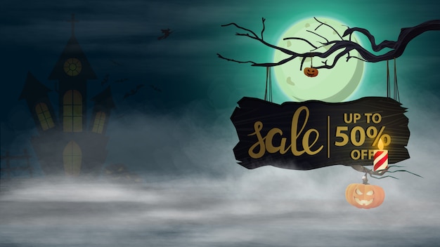 Vetor venda de halloween, -50% de desconto, banner de desconto horizontal com paisagem noturna e prancha de madeira velha com oferta