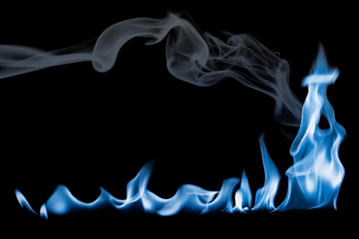 Vettore gratuito autoadesivo del bordo della fiamma ardente, vettore di immagine realistica del fuoco