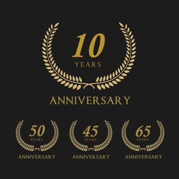Vettore gratuito badge per anniversari