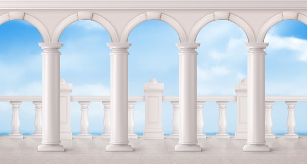 Balaustra e colonne di marmo bianche sul balcone