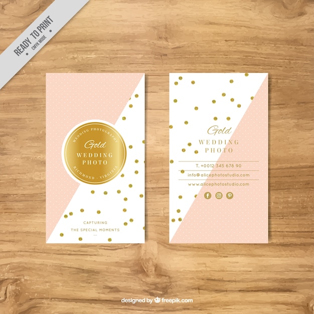 Business card template con i cerchi dorati