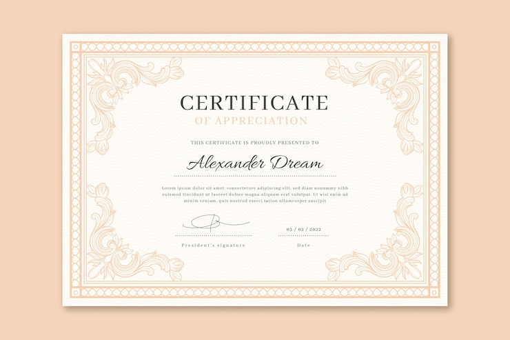 Vettore gratuito certificato ornamentale disegnato a mano di incisione