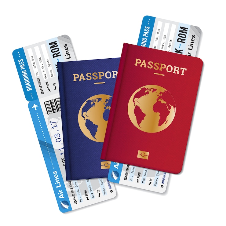 Vettore gratuito due passaporti con carte d'imbarco biglietti insieme realistico manifesto di pubblicità agenzia di viaggi internazionali