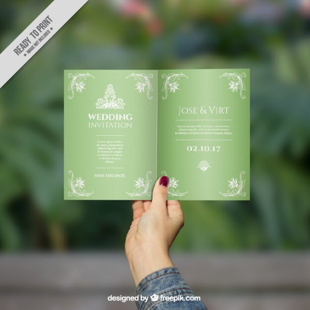 Vettore gratuito elegante invito a nozze verde