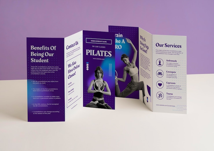Vettore gratuito il design modello di brochure