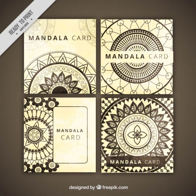 Vettore gratuito raccolta di carta mandala