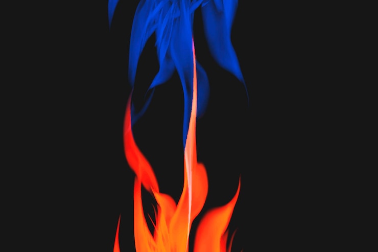 Vettore gratuito sfondo di fiamma blu, immagine vettoriale di fuoco al neon estetico