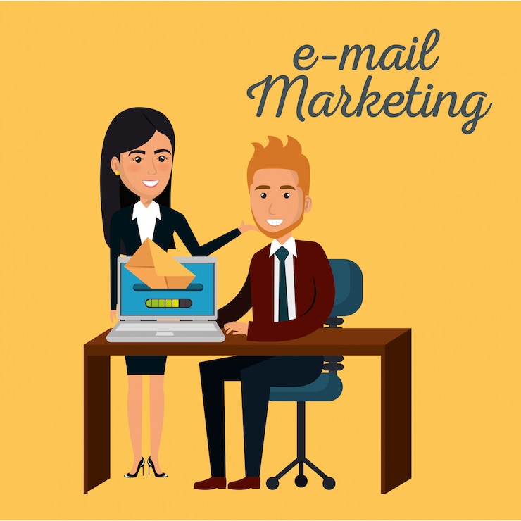 Vettore gratuito uomini d'affari in ufficio con icone di marketing e-mail