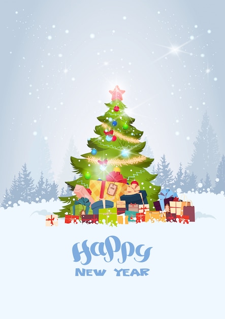 Albero di Natale della cartolina d&#39;auguri di festa sopra il concetto del buon anno della foresta di inverno di Snowy