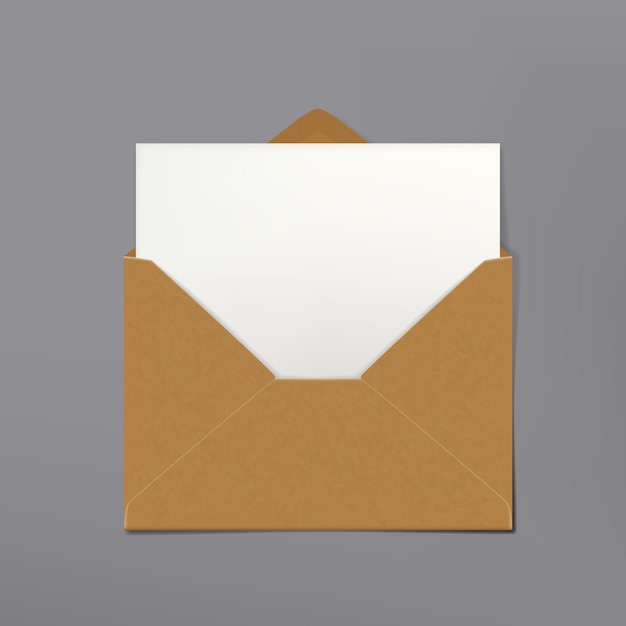 Busta di carta artigianale cartolina vuota con foglio