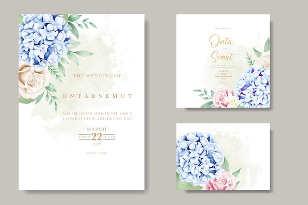 Carta di invito a nozze con fiori di ortensia su sfondo chiaro.
