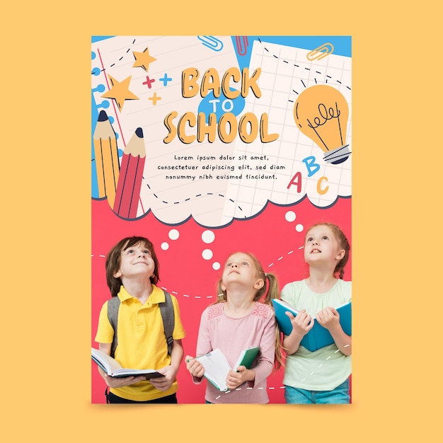 Disegnato a mano al modello di poster verticale della scuola con foto