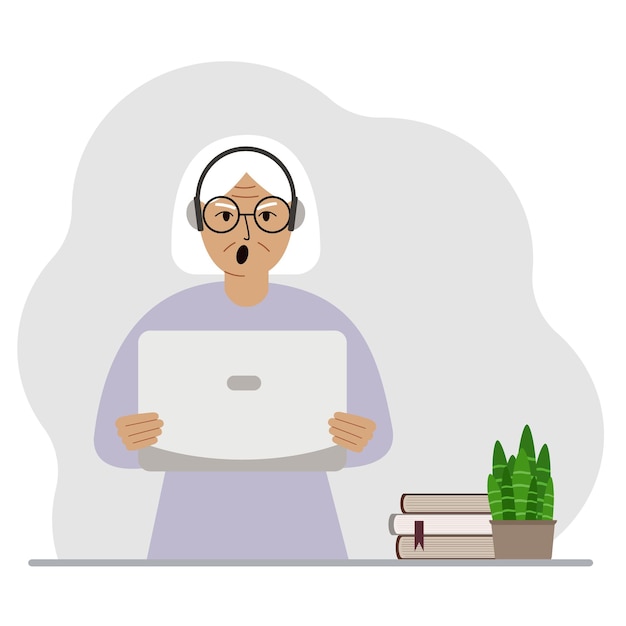 Donna anziana con laptop e cuffie Lavorare da casa Studente freelancer assistente blogger o uomo d'affari Concetto di ufficio domestico Illustrazione piatta vettoriale
