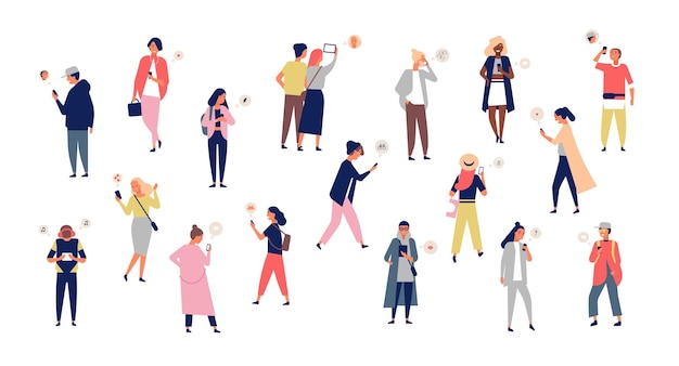 Folla di giovani uomini e donne in possesso di smartphone e messaggi di testo, parlare, ascoltare musica, scattare selfie. Gruppo di personaggi dei cartoni animati maschili e femminili con telefoni cellulari. Illustrazione vettoriale piatta