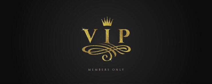 Vettore logo vip glitter oro con elemento corona e svolazzi su sfondo nero